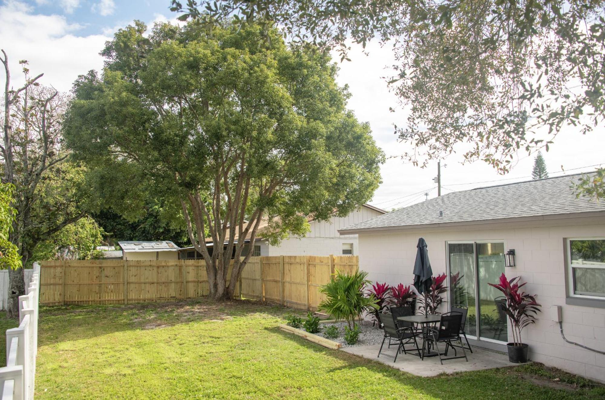 Buchanon Bungalows Orlando Buitenkant foto
